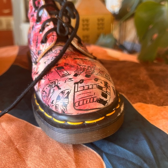 Dr marten pink London icons leather boots size 5 or 6 faded size rare vintage - Picture 7 of 16